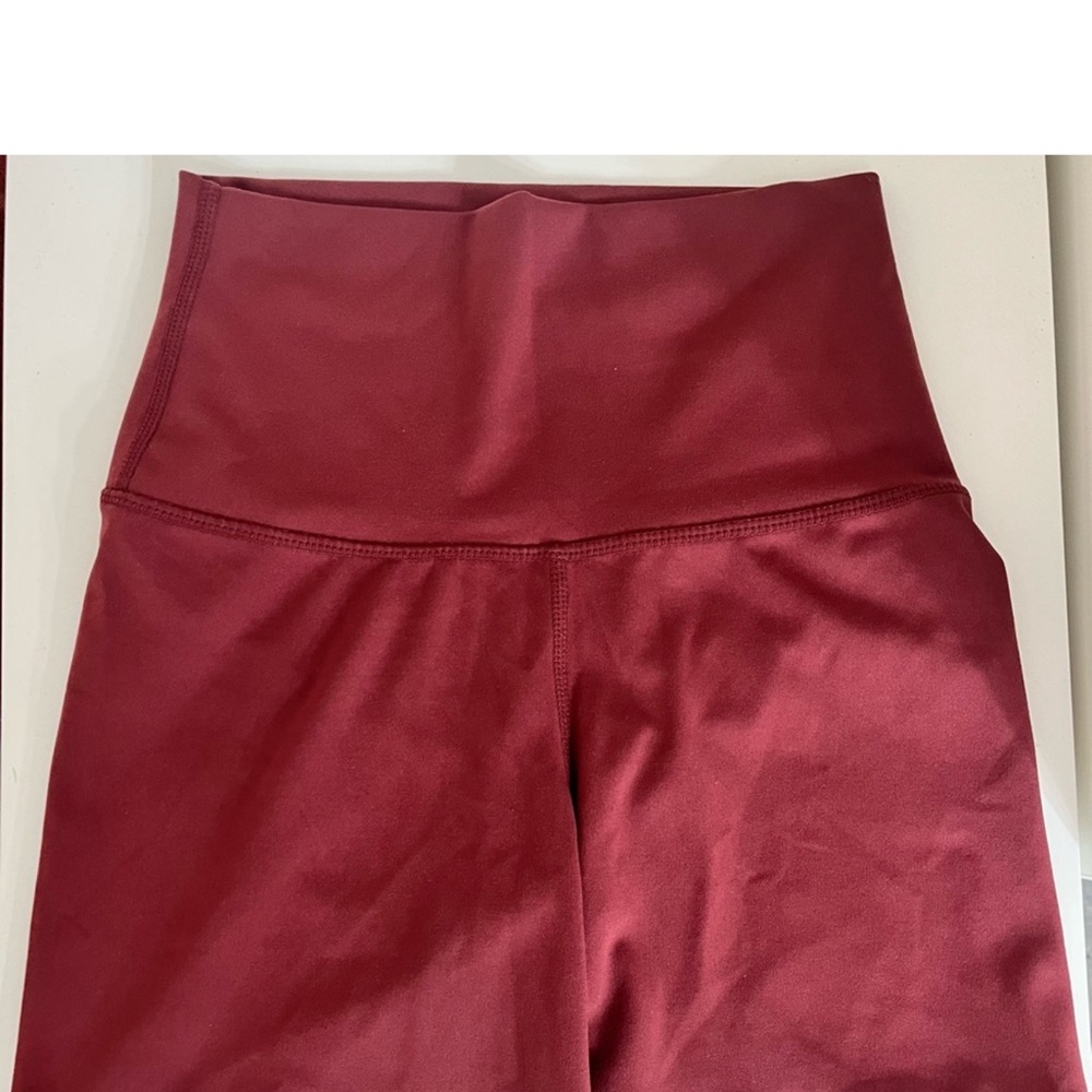 Yogalicious Lux High-Waisted Biker Shorts Burgundy Size S